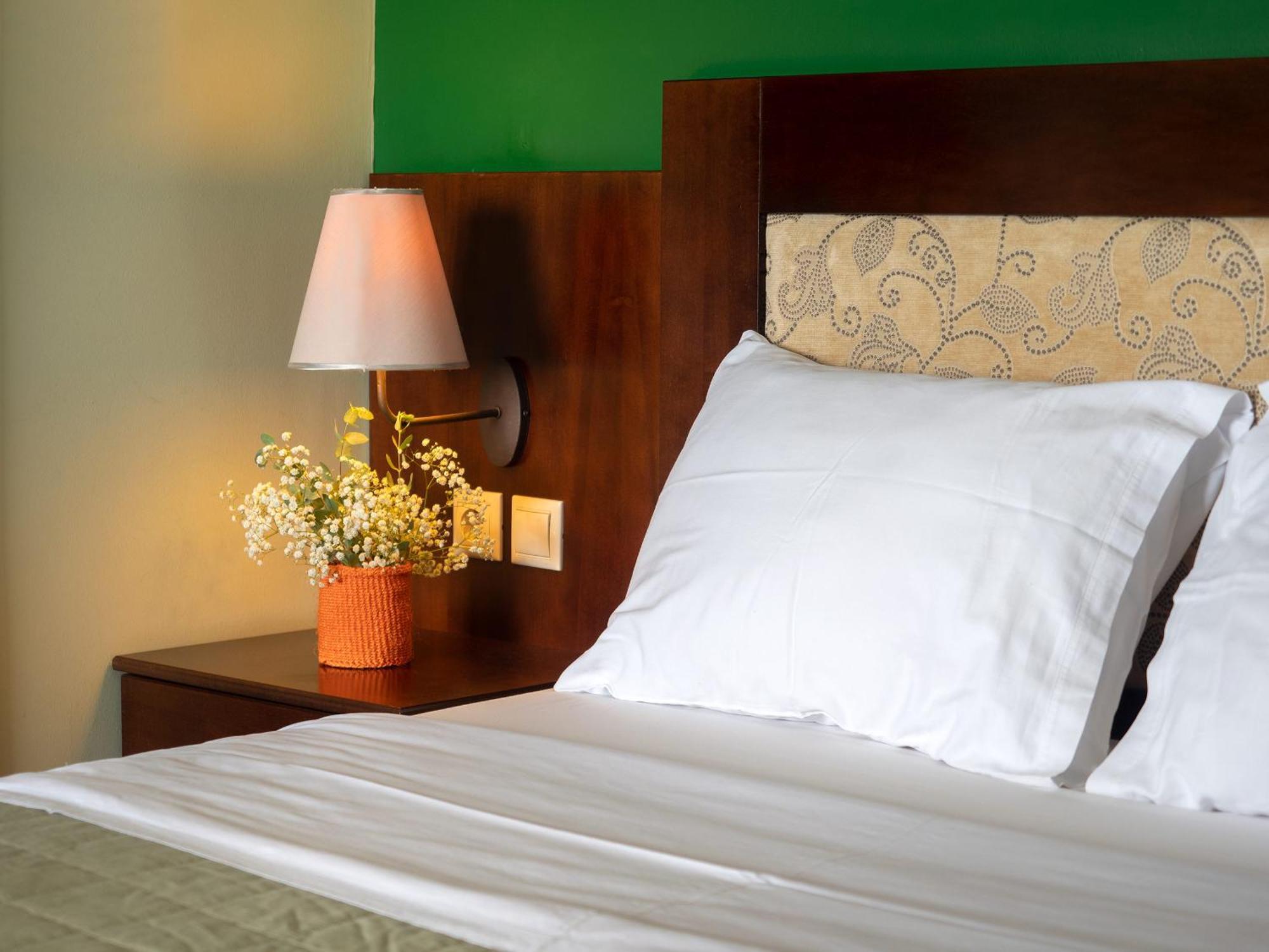 Erasmion Apartment Ano Dholiana Bilik gambar